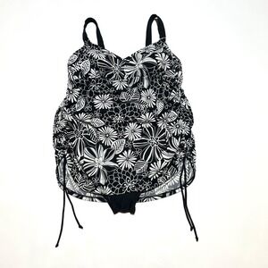 Delta Burke One Piece Swimsuit Black and White Floral‎ Size 18W